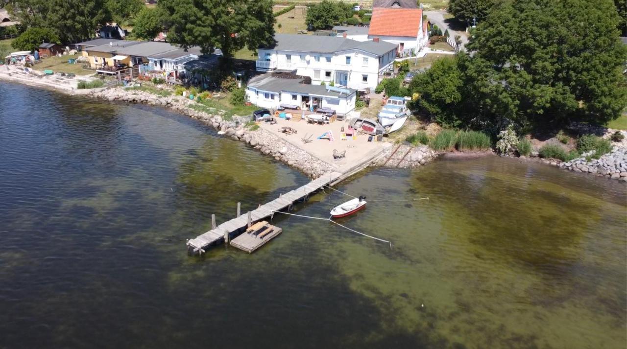 Ahoi Marie Lejlighed Middelhagen Eksteriør billede